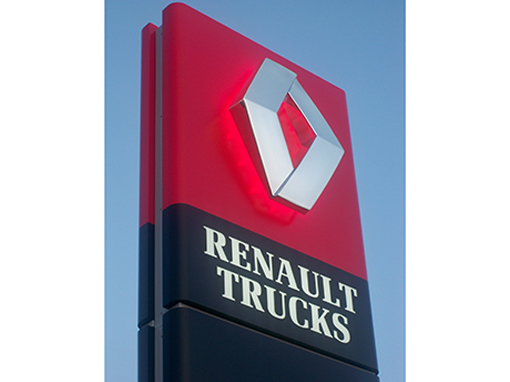 Zbyt wielu kandydatów do dobrowolnego zwolnienia w Renault Trucks