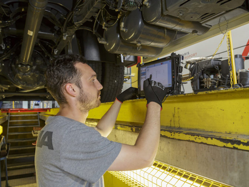 Scania France rekrutuje mechaników