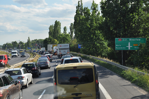 W miastach nieprędko powstaną strefy czystego transportu