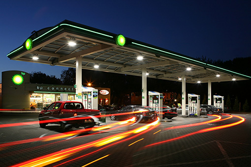 bp w tym roku zapewni możliwość ładowania aut elektrycznych