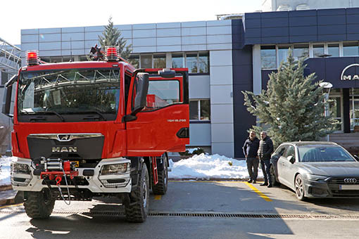 MAN przekazuje milion euro ofiarom trzęsienia ziemi