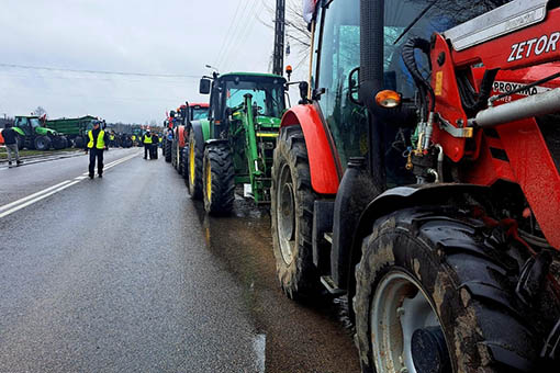 Protestujący rolnicy nie powinni niszczyć gospodarki
