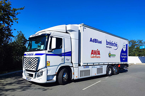 Brétéché stawia na wodór, dostarczając ciężarówkę Hyundai Xcient