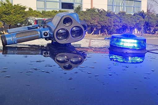 Zatrzymany kierowca miał nałożone dwa zakazy prowadzenia pojazdów